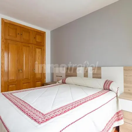 A Pie De Playa Portonovo